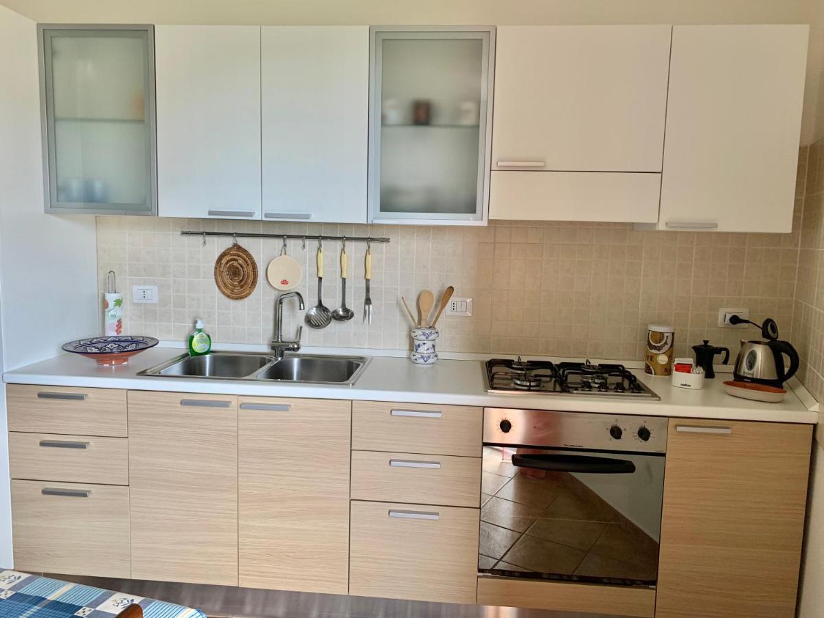 La Finestra Sul Castello Apartment บอซา ภายนอก รูปภาพ
